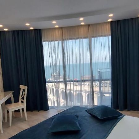 Elite Apartment In Orbi Sea Tower Μπατούμι Εξωτερικό φωτογραφία